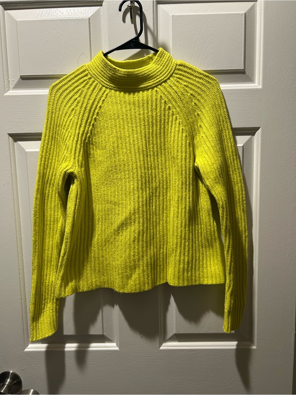 Banana Republic Neon Yellow Ribbed Knit Mock Neck Sweater Size XS